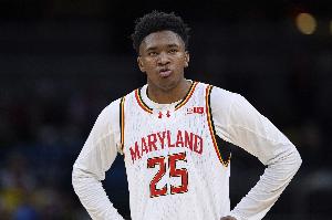 亚博游戏官网-表现很积极！13号秀奎因拿到12分13篮板 罚球6中4&amp;抢到3个前场板