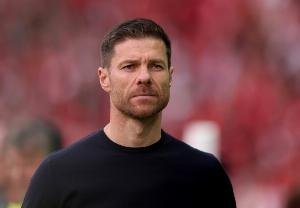 亚博体育官网-欧冠1/4决赛遭双杀！斯基拉：皇马准备换帅，主要目标是阿隆索