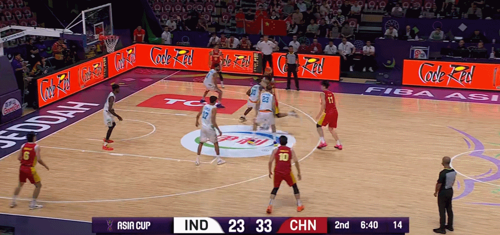 延续上场比赛高效发挥！中国男篮投篮命中率＆三分命中率均超5成