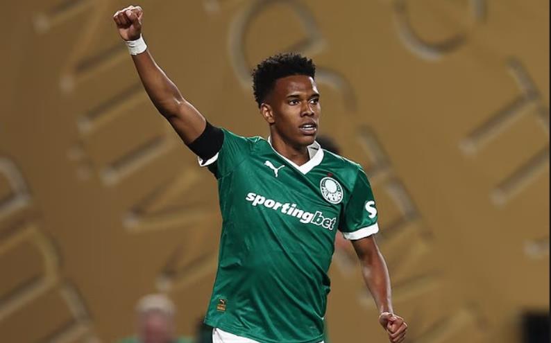 亚博app-埃斯特旺数据：2次射门打入1球，4次犯规1次被侵犯