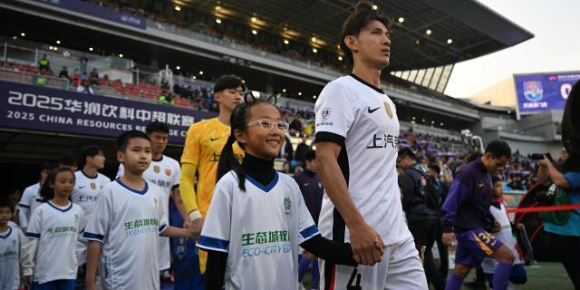 亚博体育官网-海港闯关津门瞄准未来4大战役：场场硬仗！咬住排名