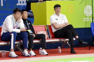 亚博中国官网-媒体人：广东广州各取所需 广东有梭哈的味道 纸面看很有希望冲冠