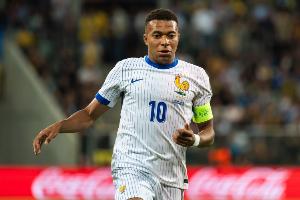 亚博app-《队报》明天将发布姆巴佩专访，球员揭示他的人生选择和足球世界