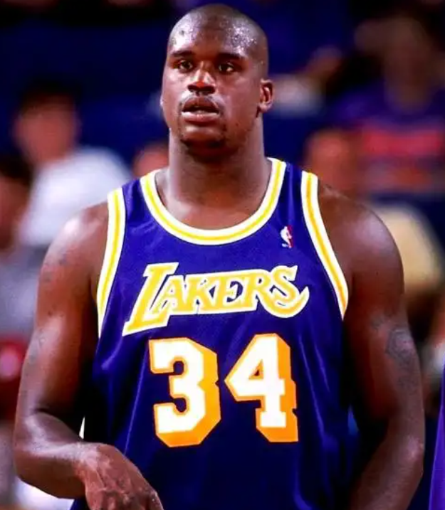 为什么奥尼尔不好好练中远距离投篮和罚球？