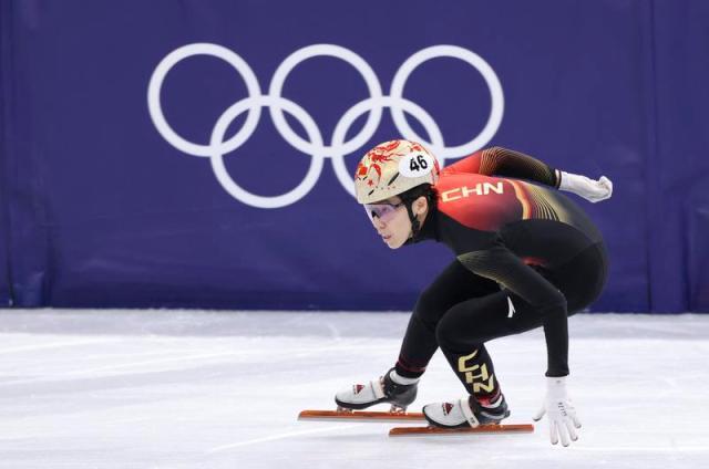 亚博游戏官网-老将的坚韧！范可新获短道女子500米B组决赛第五名