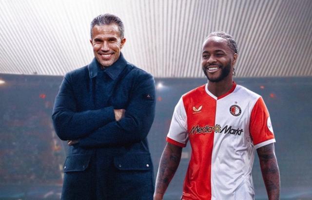 亚博游戏官网-斯特林自由转会费耶诺德 不选热刺因他相信范佩西